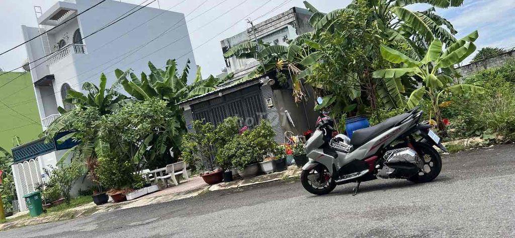 🔥 545 Nguyễn Xiển - KDC Châu Long   64m2 ngang 4M vuông vức 4 cạnh  Đư