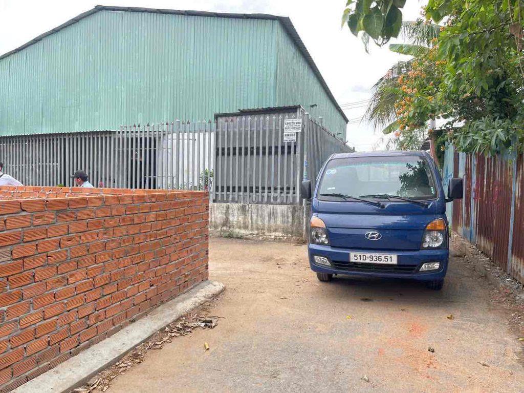 3.2 tỷ - 56m2 GÓC 2 MẶT HẺM XE HƠI   NGAY NGÃ 3 NGUYỄN DUY TRINH
