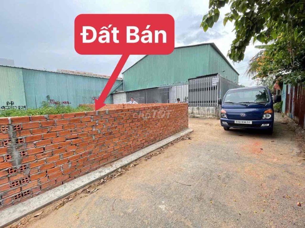 3.2 tỷ - 56m2 GÓC 2 MẶT HẺM XE HƠI   NGAY NGÃ 3 NGUYỄN DUY TRINH