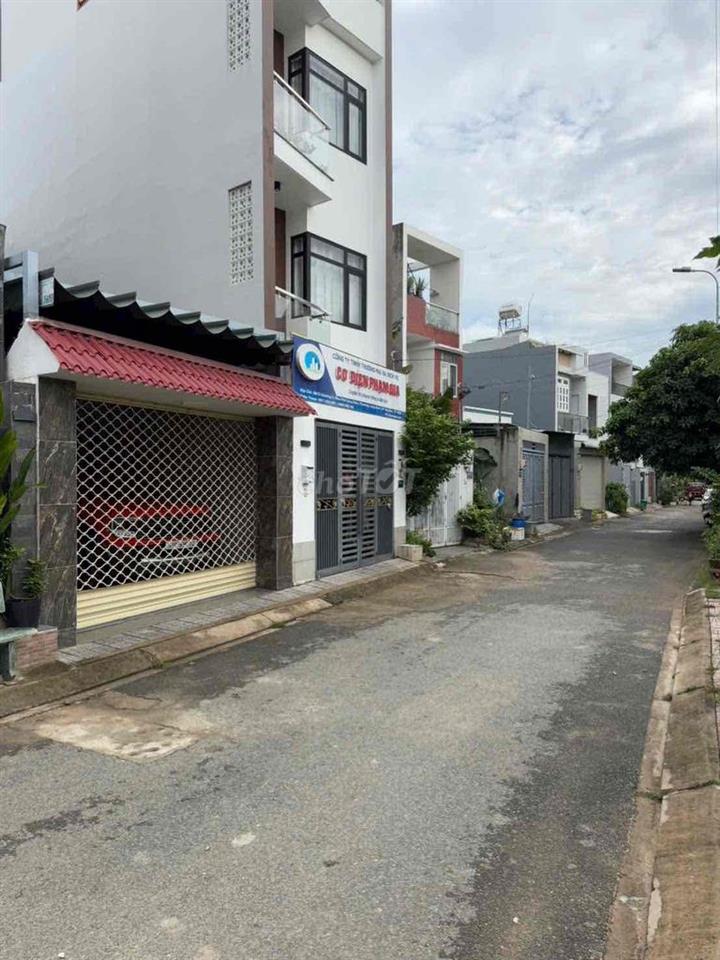 SIÊU NGON 🔥 CẠNH VINHOMES QUẬN 9 📌 64M2 💰 GIÁ 3,2TỶ - 62m2 ngang 4.6M