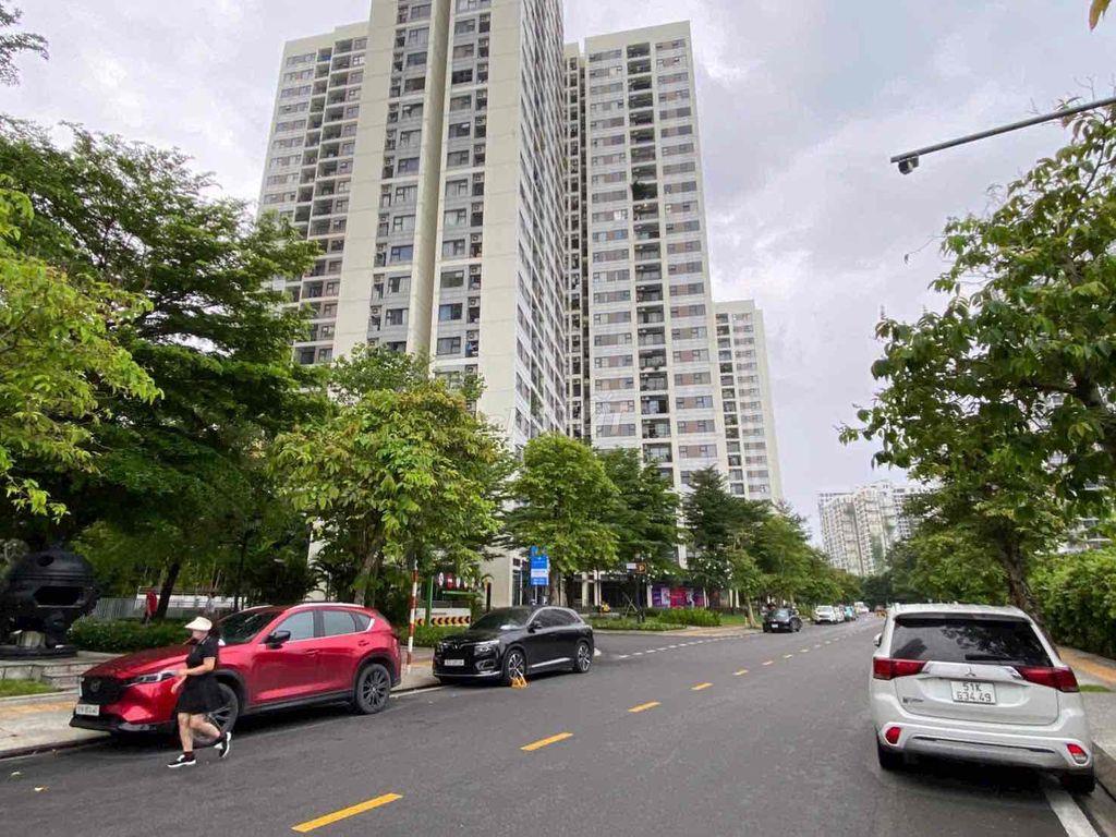 🔥 Đối diện Vinhomes. Đất phân lô đường 8 mét có vỉa hè 2 bên - Chỉ 3.5