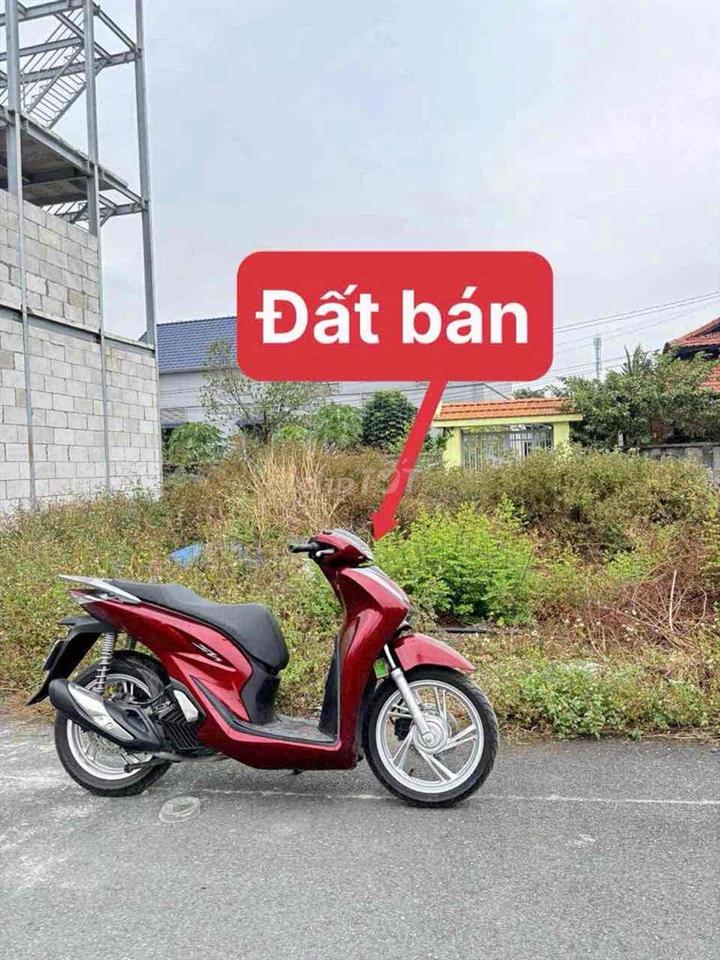🔥 Đối diện Vinhomes. Đất phân lô đường 8 mét có vỉa hè 2 bên - Chỉ 3.5