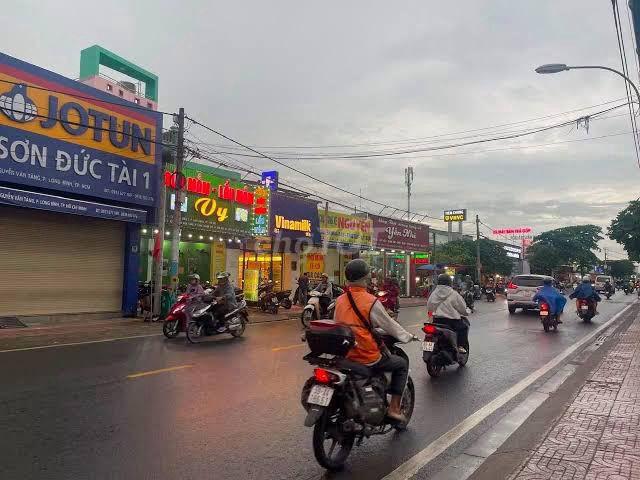 Cho thuê MT nguyễn văn tăng phường long bình ngang 6m giá 42tr
