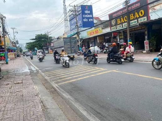 Cho thuê MT nguyễn văn tăng phường long bình ngang 6m giá 42tr