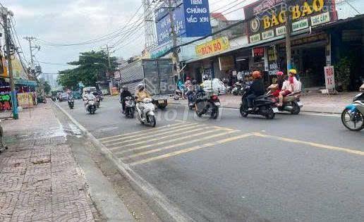 Cho thuê mặt tiền KD nguyễn văn tăng diện tích 6 dài 15 giá 20tr