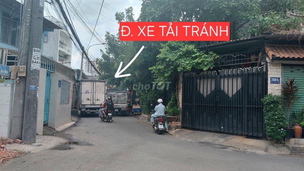 GẤP 80m2 Đường Xe Tải, P. Phước Long B, xây 4 tầng, nhiều nhà đã xây