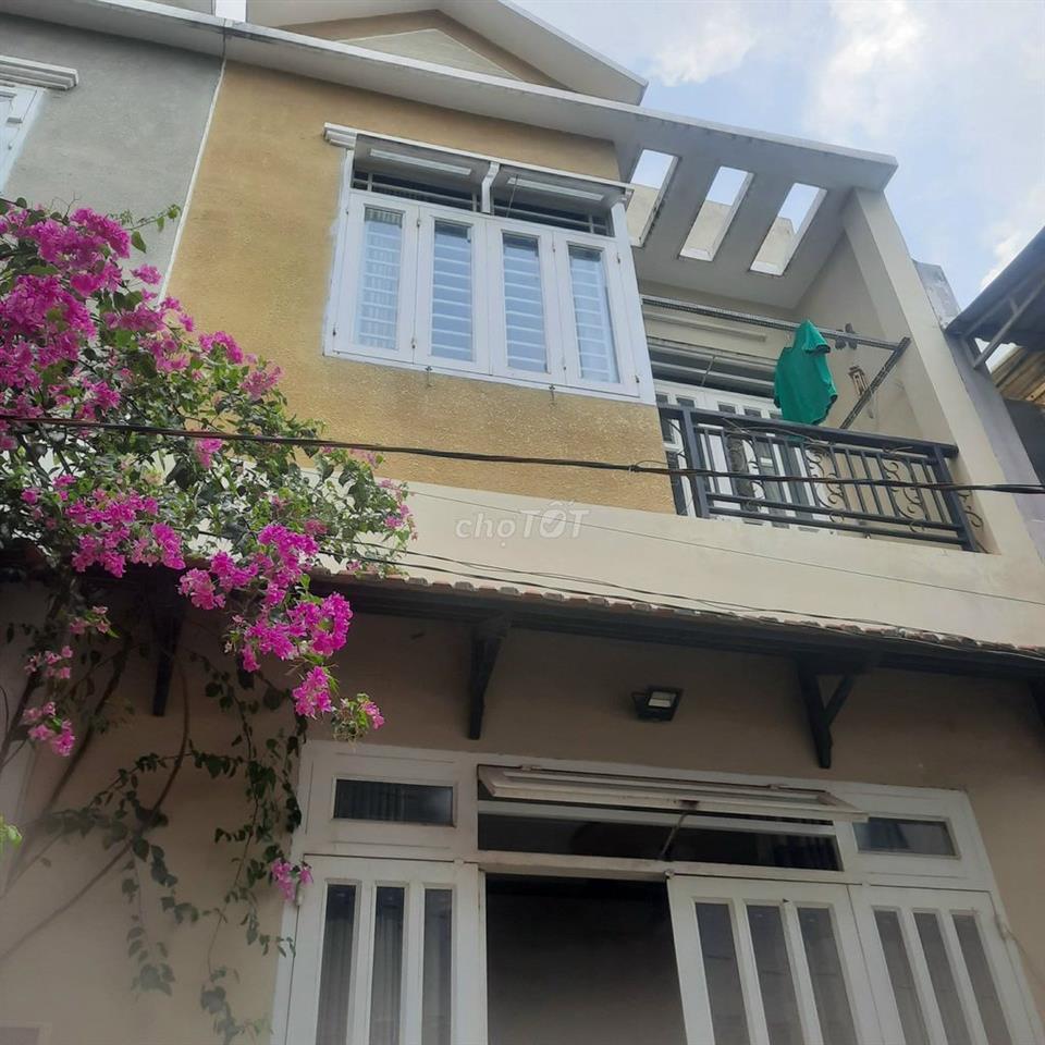 2 TỶ 500 CHO ANH CHỊ CẦN NHÀ Ở, GẦN TRƯỜNG MKT, LÃ XUÂN OAI
