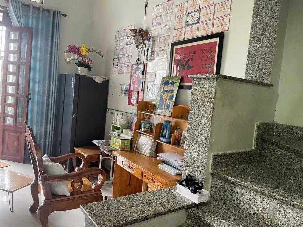 HƠN 3 TỶ, CÓ NHÀ HẺM Ô TÔ, HOÀN CÔNG ĐỦ, XÂY MỚI 4 TẦNG