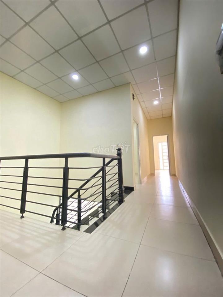 NHÀ 2 TẦNG, HẺM TÂY HÒA, HƠN 5 TỶ, GẦN METRO P. PHƯỚC LONG A, HCM