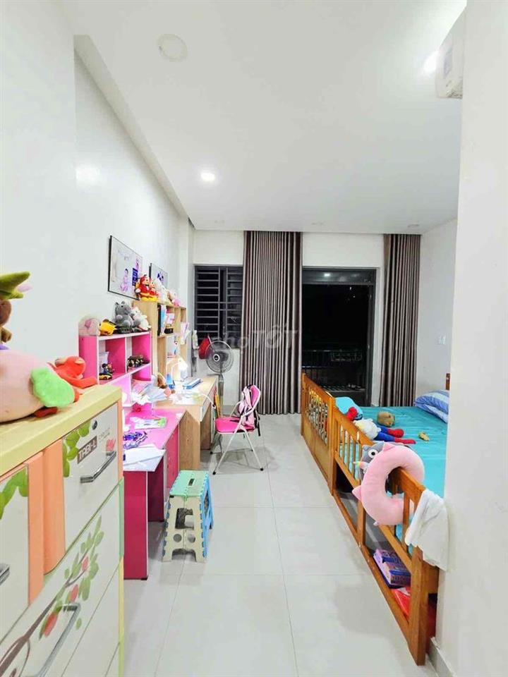 [BÁN ĐẤT TẶNG NHÀ] NHÀ 3 TẦNG, 71m2 NỞ HẬU, NGAY NGUYỄN DUY TRINH