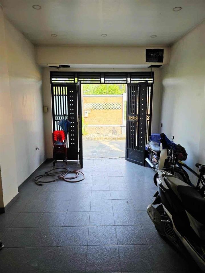 [BÁN ĐẤT TẶNG NHÀ] NHÀ 3 TẦNG, 71m2 NỞ HẬU, NGAY NGUYỄN DUY TRINH