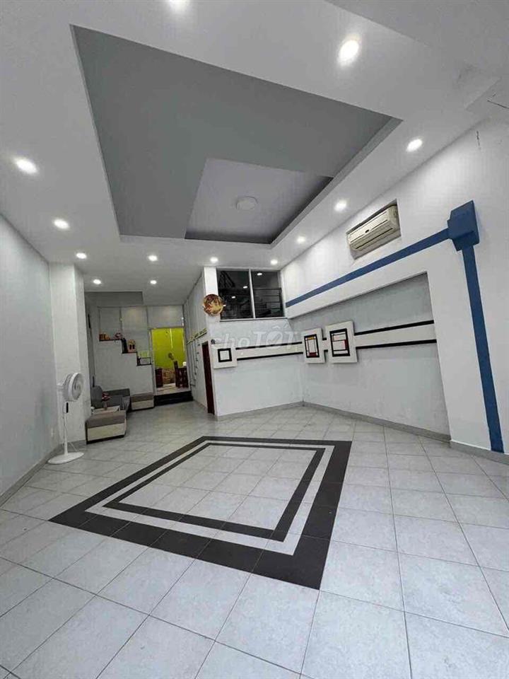 NHÀ PHỐ KHU PENHOUSE GẦN GIGAMAL