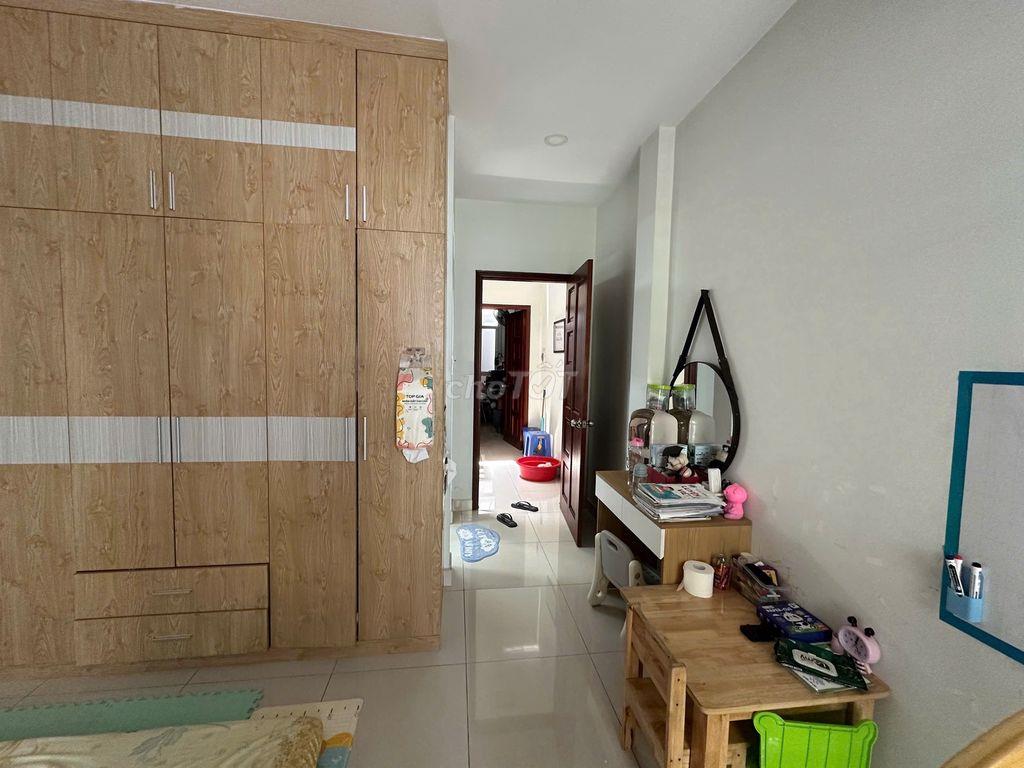BÁN NHÀ 3 TẦNG, HẺM XE HƠI 5M - 60M² (4×15) - Chỉ 150m ra QL13