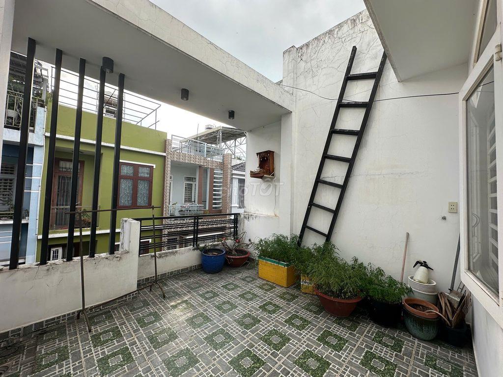 BÁN NHÀ 3 TẦNG, HẺM XE HƠI 5M - 60M² (4×15) - Chỉ 150m ra QL13