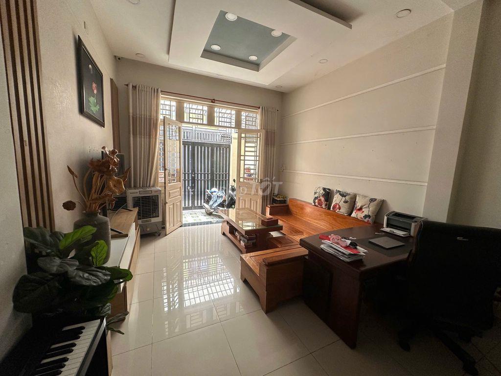 BÁN NHÀ 3 TẦNG, HẺM XE HƠI 5M - 60M² (4×15) - Chỉ 150m ra QL13
