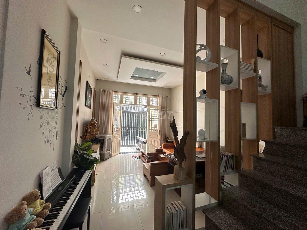 BÁN NHÀ 3 TẦNG, HẺM XE HƠI 5M - 60M² (4×15) - Chỉ 150m ra QL13