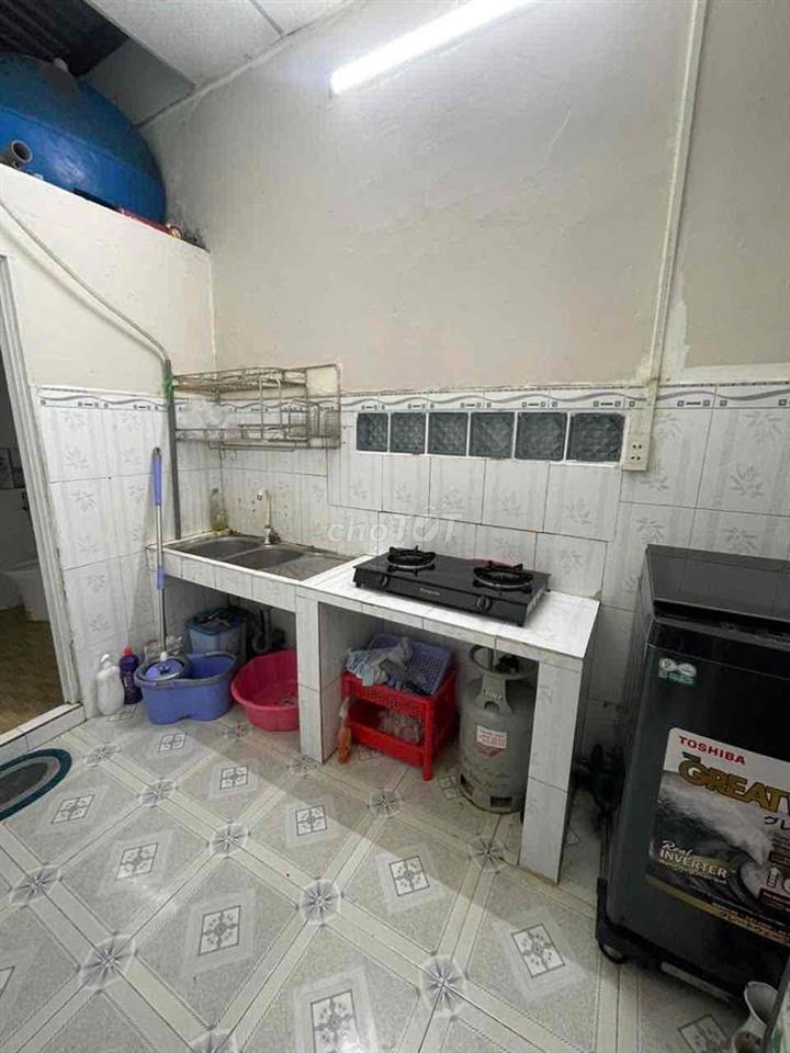 bán nhà hẻm 718/26 QL13 Giấy tờ tay 99
