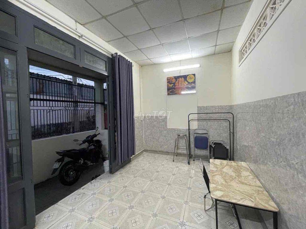 bán nhà hẻm 718/26 QL13 Giấy tờ tay 99