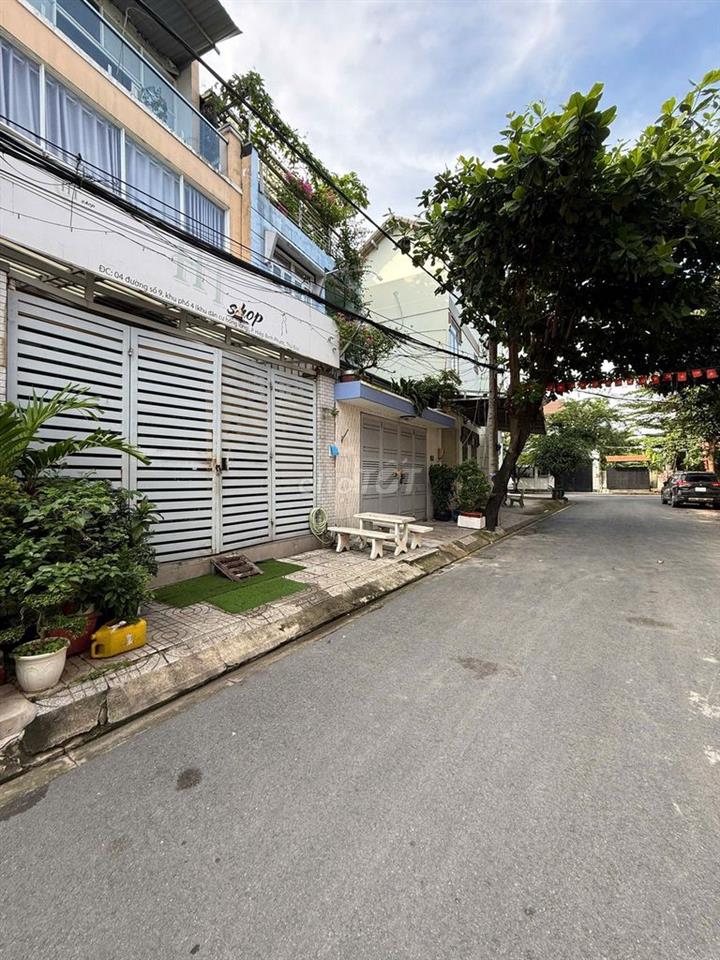 Ban nhà khu dân cư Hồng Long