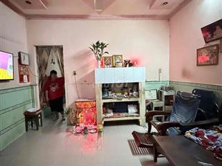 Nhà cấp 4 có gác 60m², 2PN, gần Lã Xuân Oai, TP. Thủ Đức, sổ hồng riên