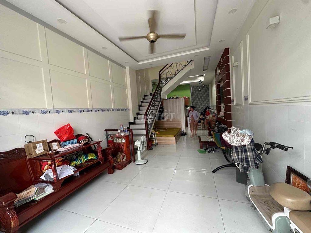 Nhà 1 Trệt 2 Lầu Hẻm 488 Lã Xuân Oai – 3PN – Ở Ngay – Giá 6 Tỷ