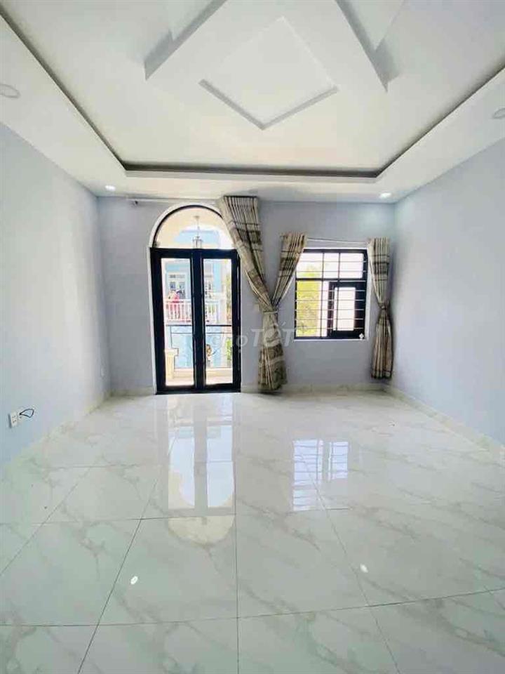 Nhà 3 tầng Nguyễn Duy Trinh – 4PN – Full nội thất – 6 tỷ