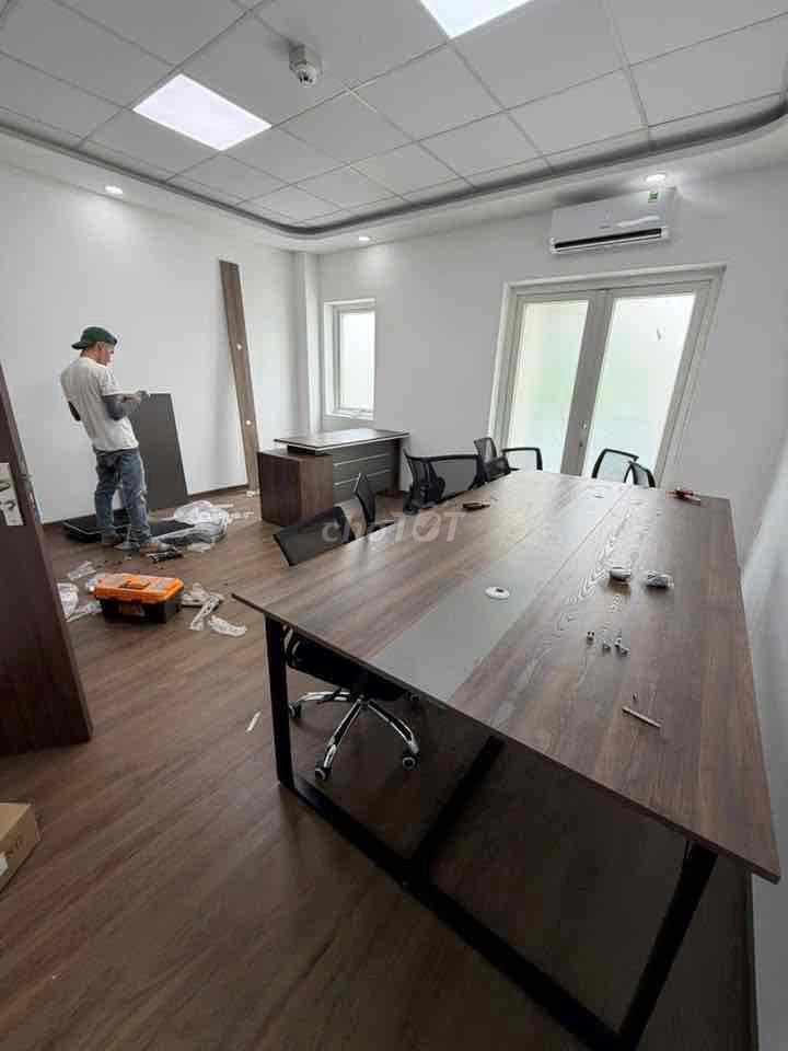 Văn Phòng full nội thất- 6-7NV , chỉ 200k/ngày- hđồng lâu dài