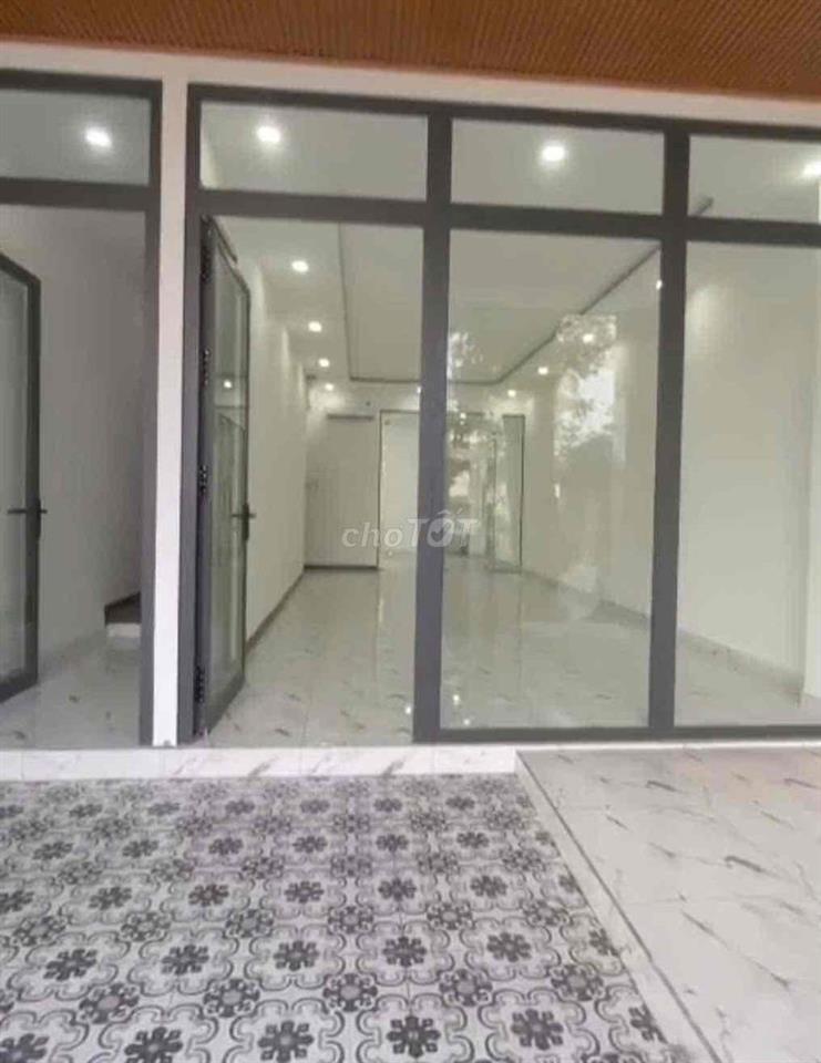 Văn phòng Giá rẻ tại KV full tiện ích-đậu Oto,Siêu thị, Highland