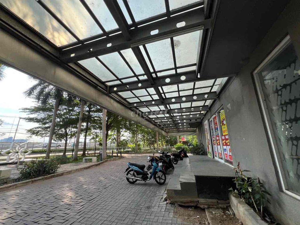 Bán Mặt bằng Đang kinh doanh vị trí độc tôn và có dòng tiền cao