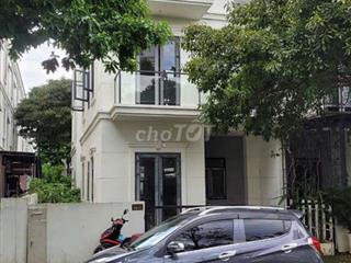 Bán căn biệt thự song lập 112m ngang 8m  đối diện công viên
