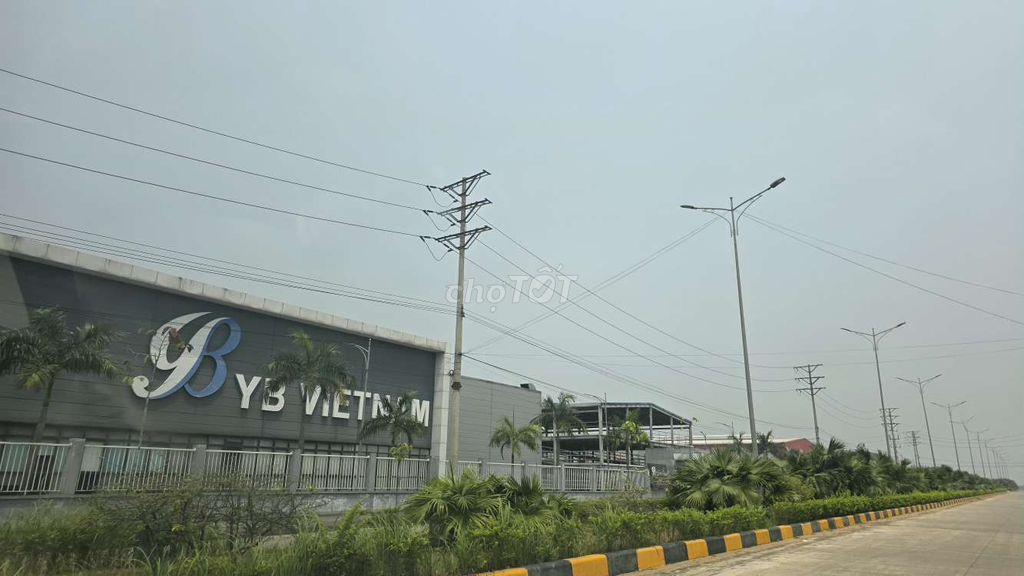 Bán lô đất đấu giá cổng kcn Bãi Ba Đông Thành tx Phú Thọ 138m giá rẻ