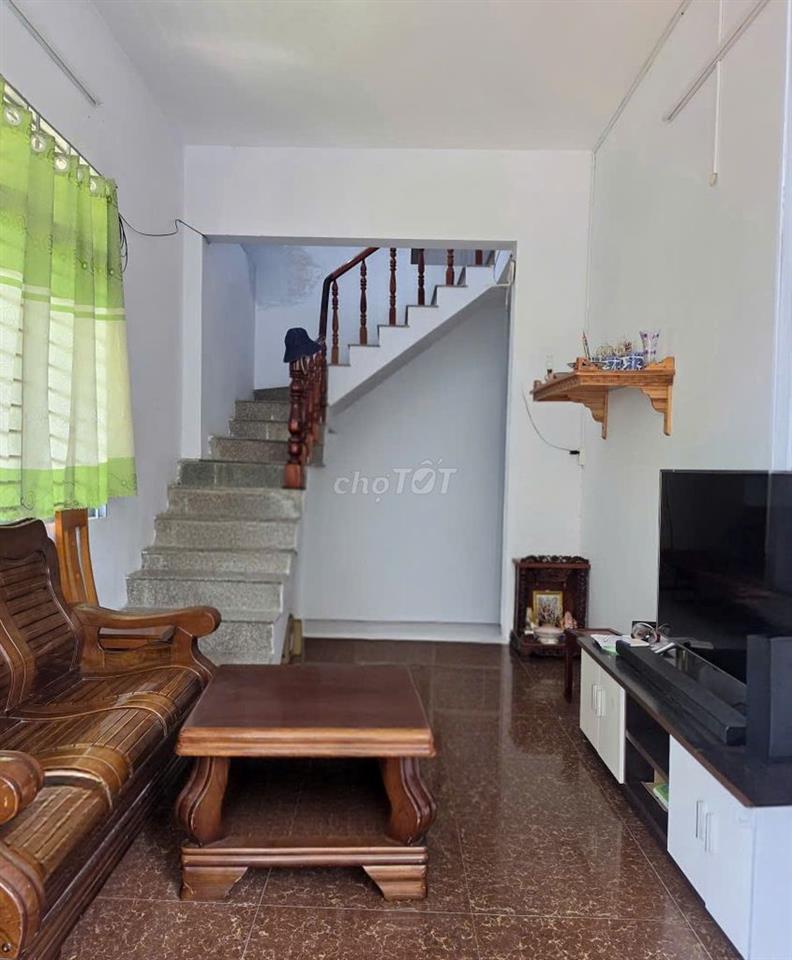 Cần bán nhà 110m2 cấp 4 đường oto Linh Đông Thủ Đức TP HCM 6 tỷ 99