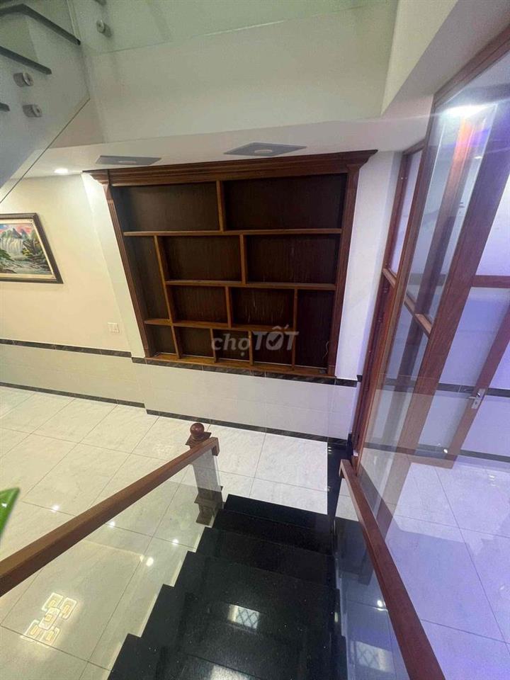 CHÍNH CHỦ BÁN NHÀ QUẬN 2