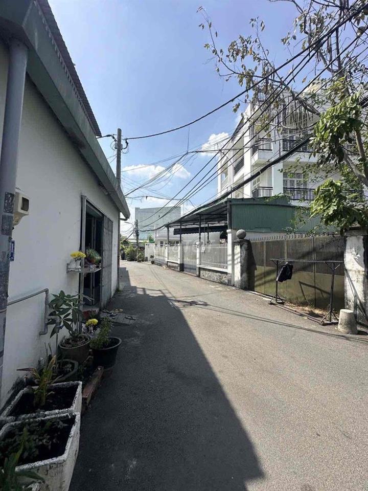 Bán Nhà Hiệp Bình Phước 38M2 - Sổ Hồng Riêng - 2,5 Tỷ
