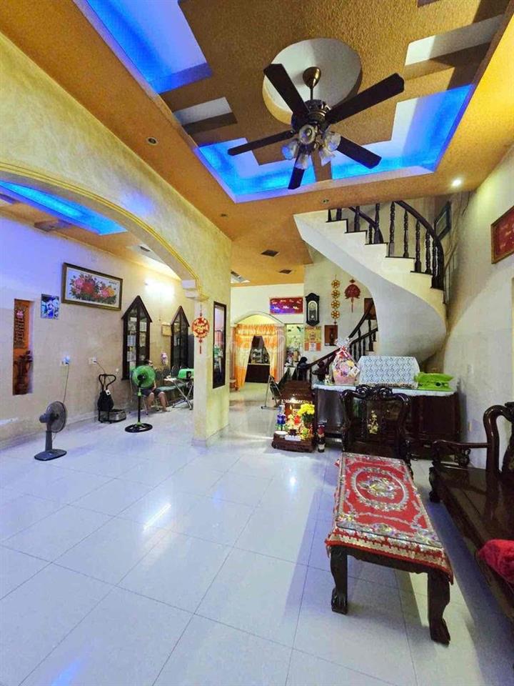 Bán Nhà 3 Tầng - 154M2 - Nguyễn Duy Trunh - Long Trường - SHR - 320M2