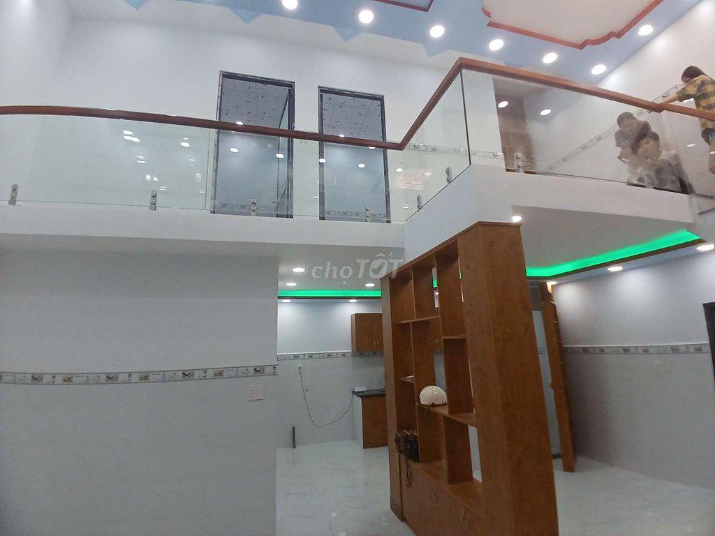 Bán Nhà Tô Ngọc Vân Thủ Đức - Ngang 7m- 2T - 3PN - Đẹp Ở Ngay - 4.7 Tỷ