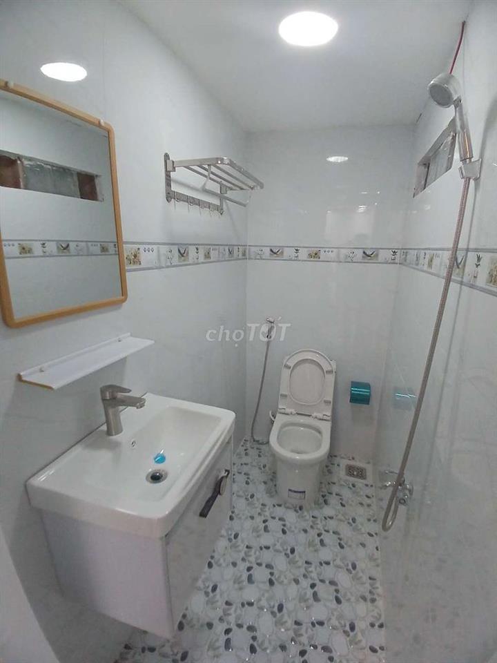 Bán Nhà Tô Ngọc Vân Thủ Đức - Ngang 7m- 2T - 3PN - Đẹp Ở Ngay - 4.7 Tỷ