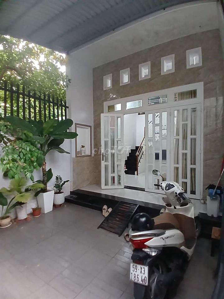 Bán nhà Tô Ngọc Vân Tam Phú Thủ Đức 68m2 - 2 tầng, PN trệt - 4.3 Tỷ