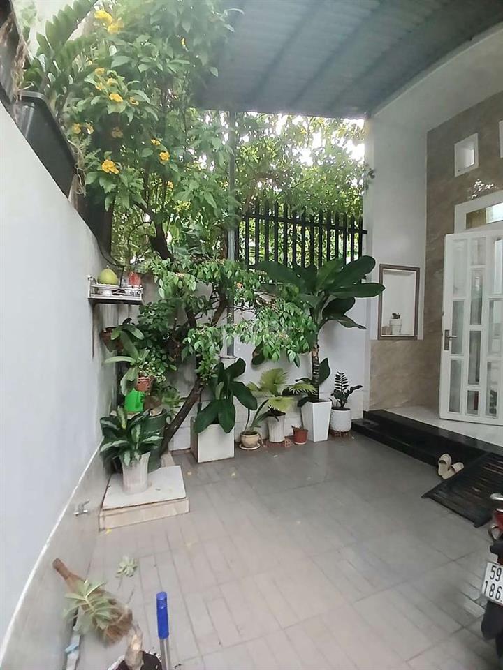 Bán nhà Tô Ngọc Vân Tam Phú Thủ Đức 68m2 - 2 tầng, PN trệt - 4.3 Tỷ