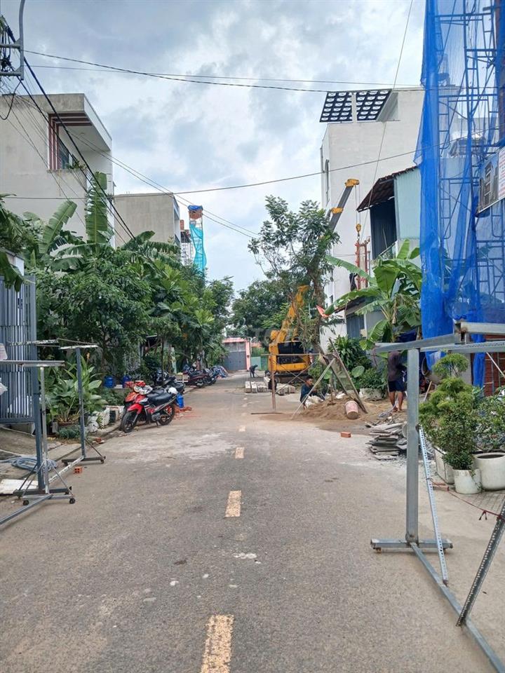 Bán Nhà Trục Nguyễn Duy Trinh - 52m² - 1T3L - 5.09 tỷ - Nhà Đẹp Ở Ngay