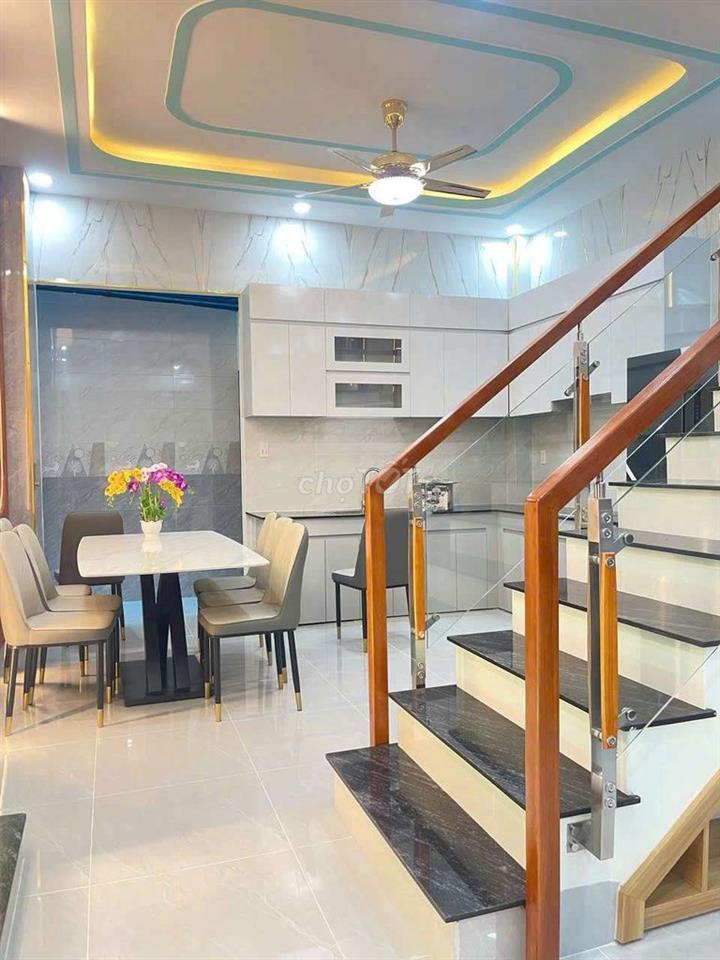 NHÀ 4 TẦNG GẦN CẦU TỈNH LỘ 43