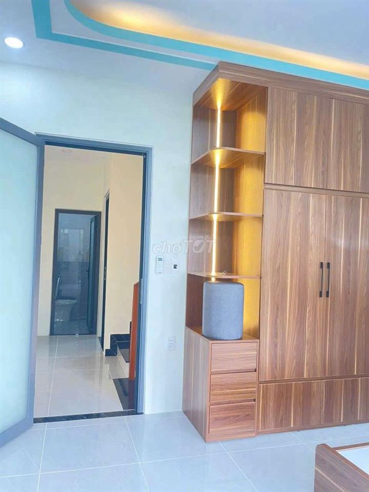 NHÀ 4 TẦNG GẦN CẦU TỈNH LỘ 43