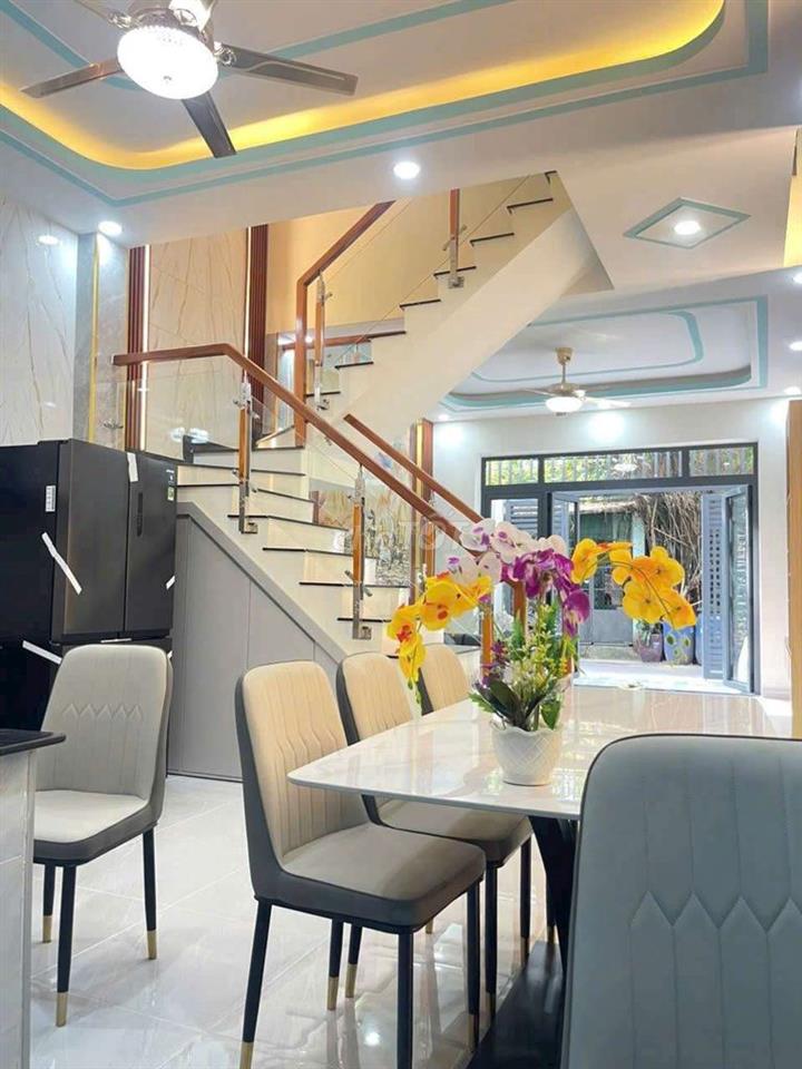 NHÀ 4 TẦNG GẦN CẦU TỈNH LỘ 43