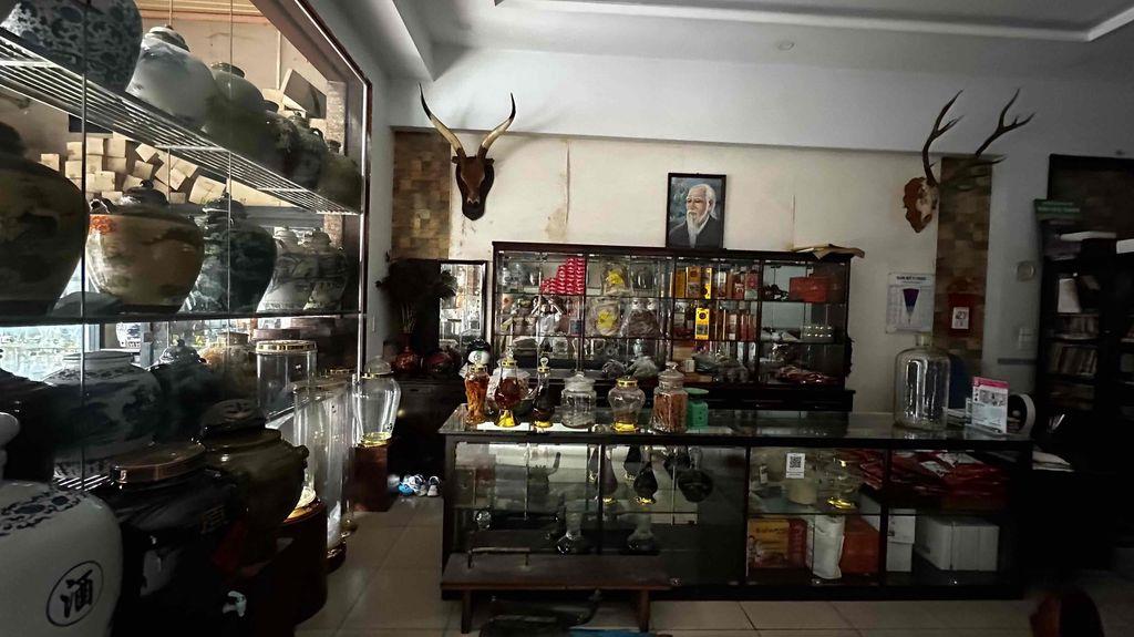 bán nhà mặt tiền đường số 11