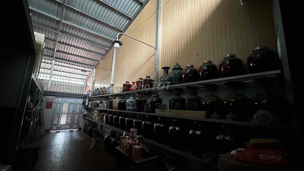 bán nhà mặt tiền đường số 11