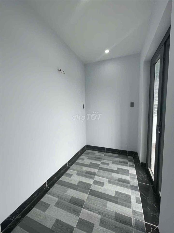 GẤP BÁN GIẢM 500 NHÀ MỚI-NGUYỄN DUY TRINH