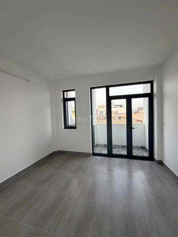 NGỘP GIẢM 700 TRIỆU-