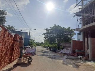 NHÀ NGỘP QUẬN 9 - HẺM Ô TÔ - 62M² - SHR