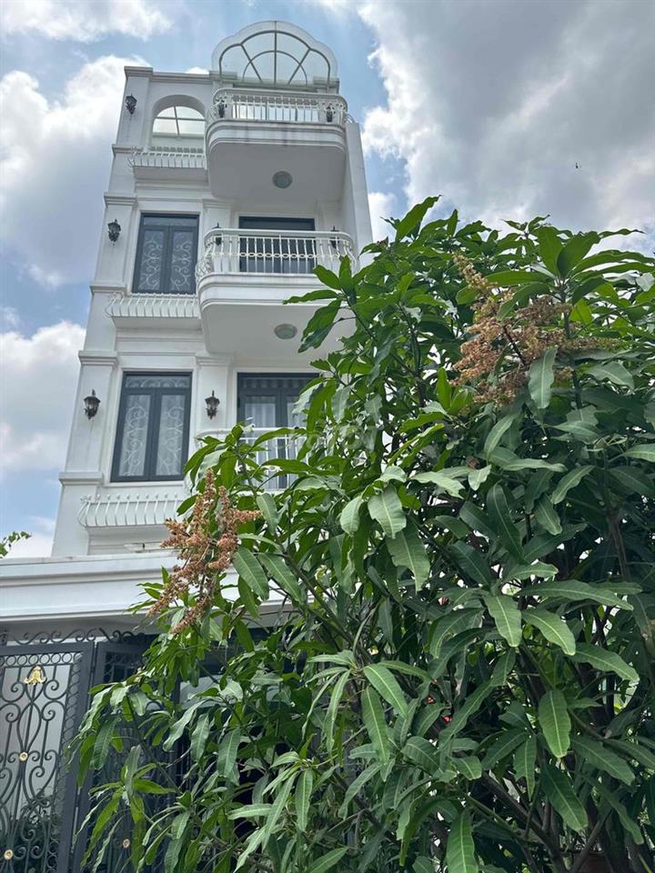 🏡 Bán nhà góc 2 mặt tiền hẻm 40 Võ Văn Hát Q9