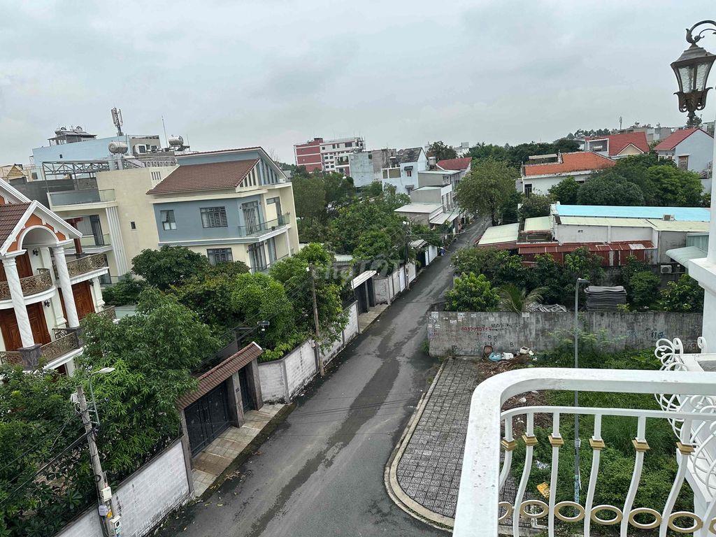 🏡 Bán nhà góc 2 mặt tiền hẻm 40 Võ Văn Hát Q9